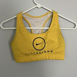 Nike women’s sports bra